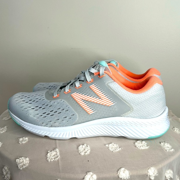 New Balance Shoes New Balance Womens Drft V Running Shoe Poshmark